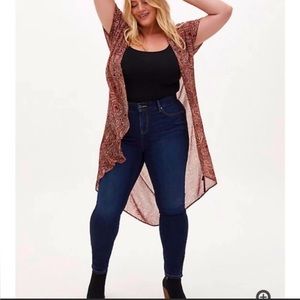 Torrid 1/2 hi low boho short sleeve paisley kimono